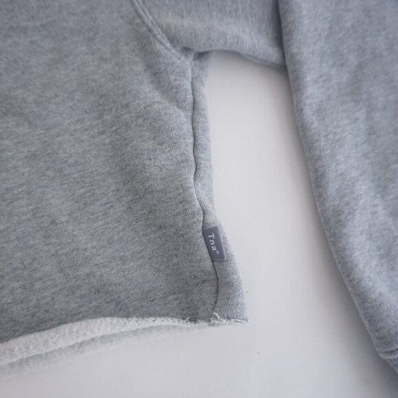 Aritzia TNA Grey Cropped Hoodie Cotton Sweatshirt Sweater XS - Picture 4 of 12